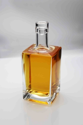 Beli 0.7L Botol Kaca Spirit VODKA Champagne Cubic Botol Kaca Bening Stiker Lukisan online manufacture