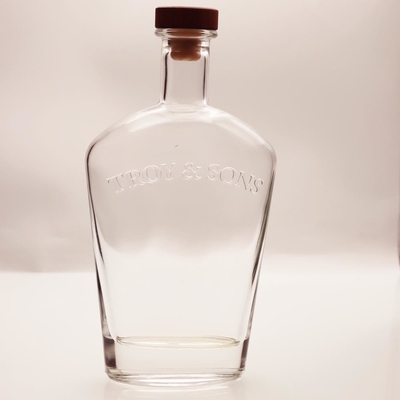 Harga yang pantas Blonde Troy Sons Luxury Spirits Bottle Whiskey 1000g Flint Glass on line